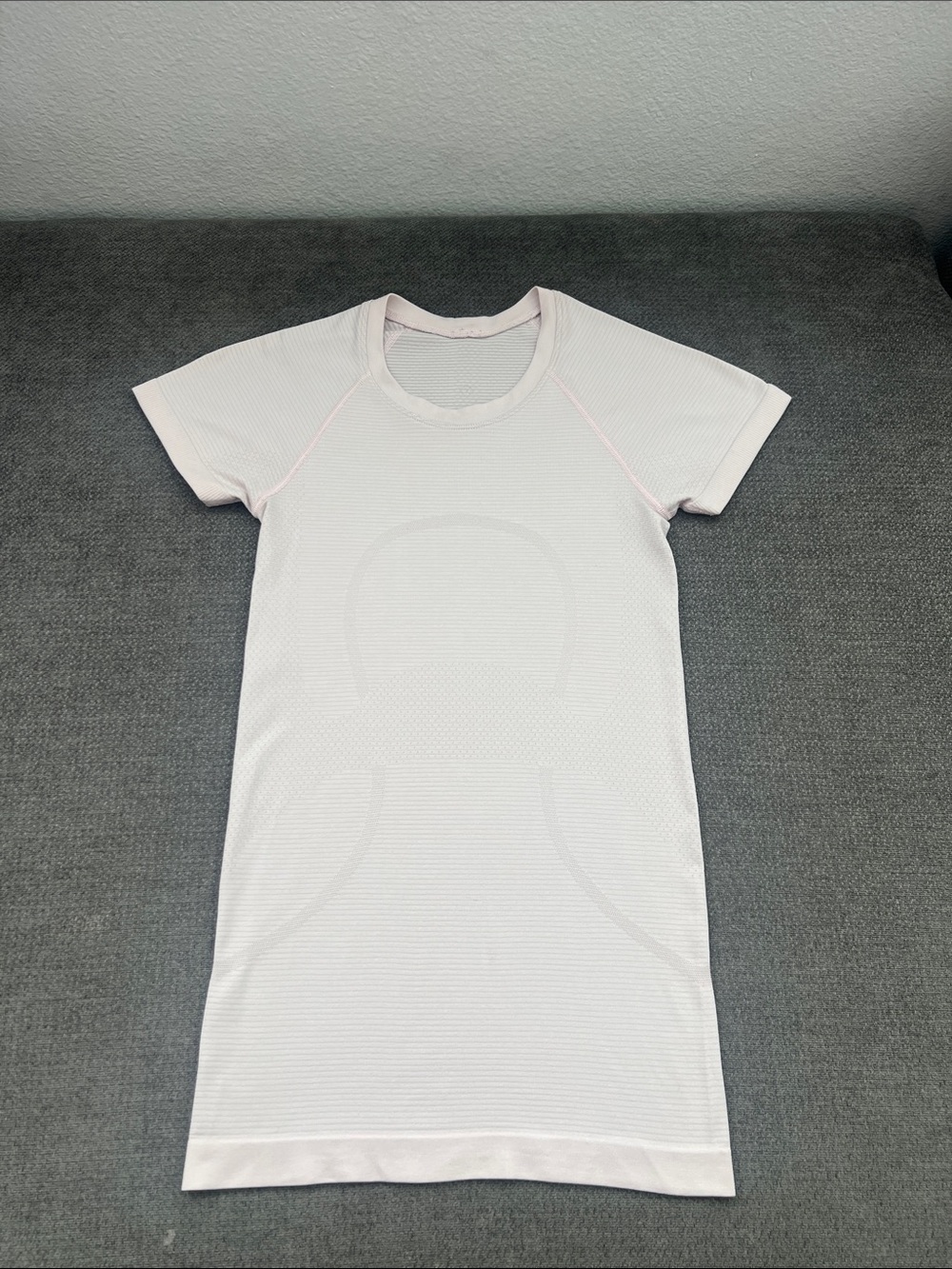 lululemon athletica Pale Pink Short Sleeve Active Tunic